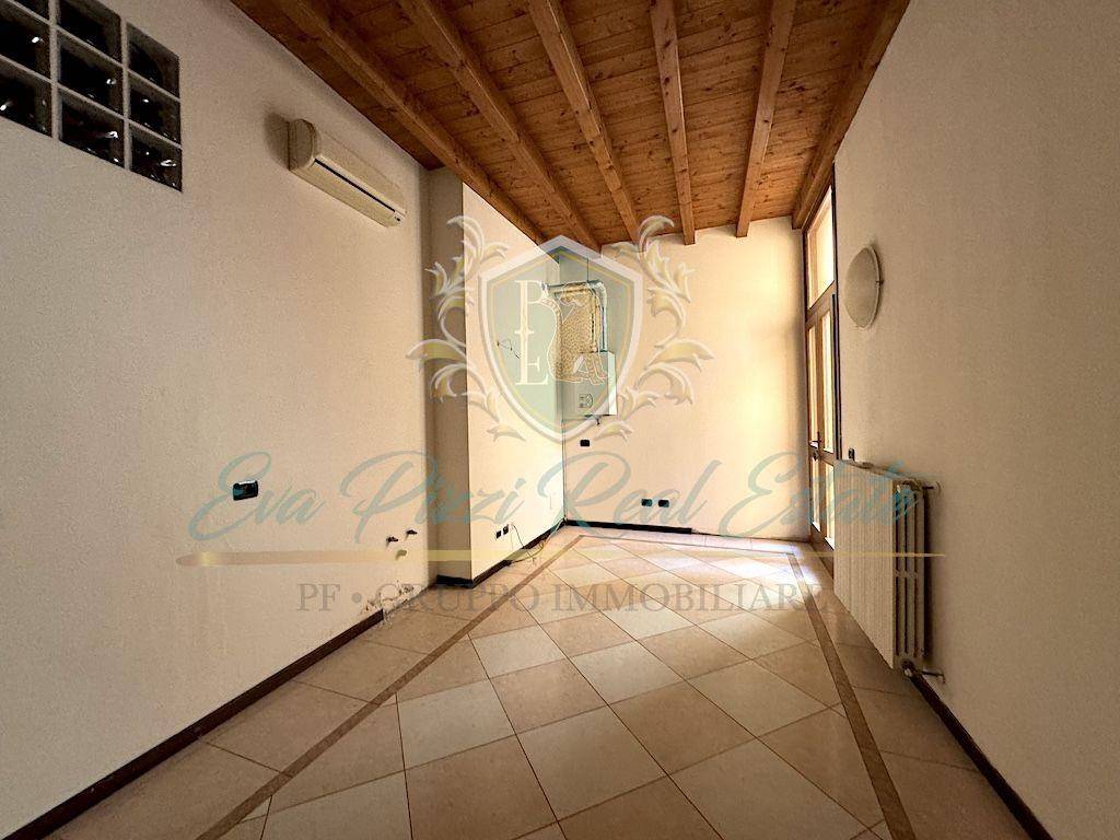 Appartamento a Lodi in Via XX Settembre - Foto 4