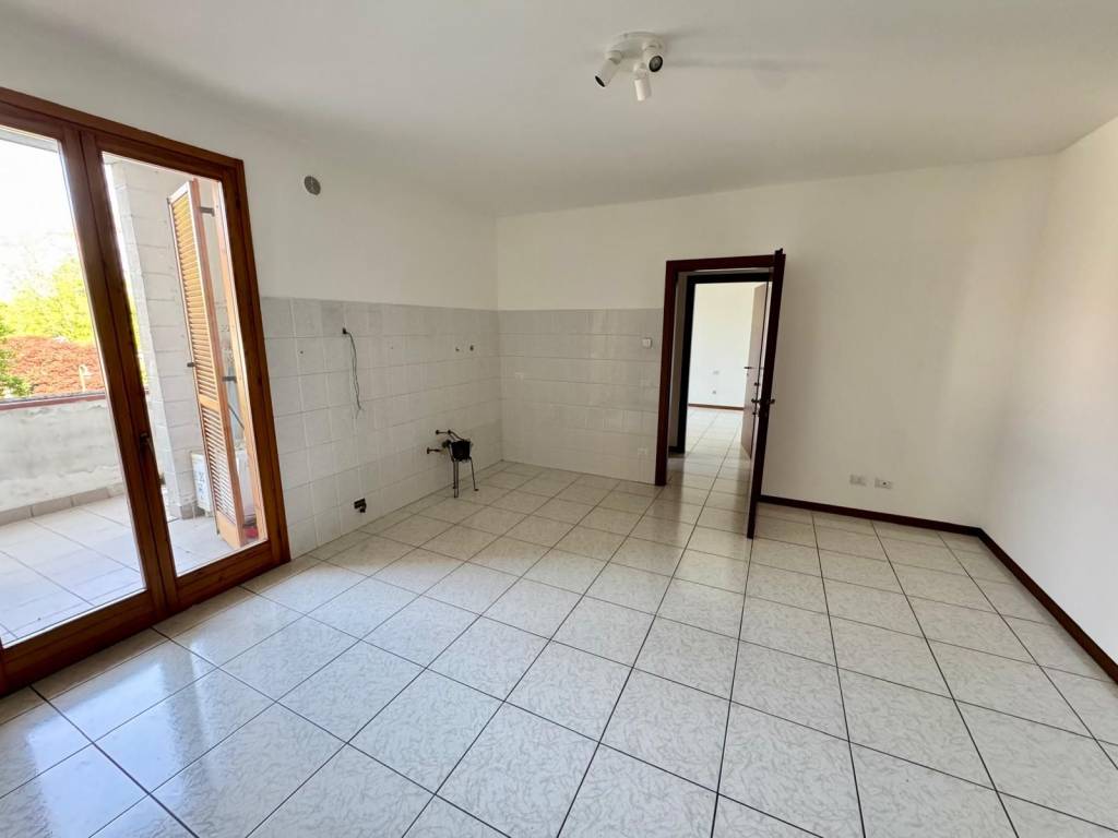 Appartamento a Gropello cairoli in Via Amerigo Vespucci - Foto 5