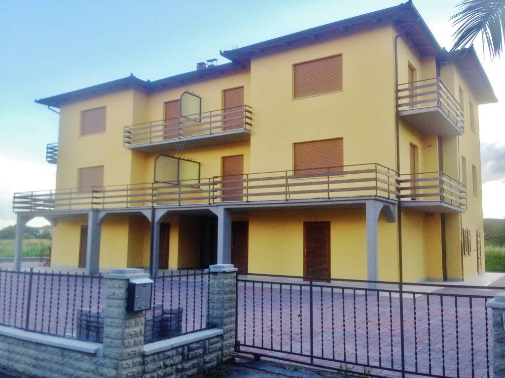 Appartamento a Tuoro sul trasimeno in TUORO SUL TRASIMENO - Foto 3