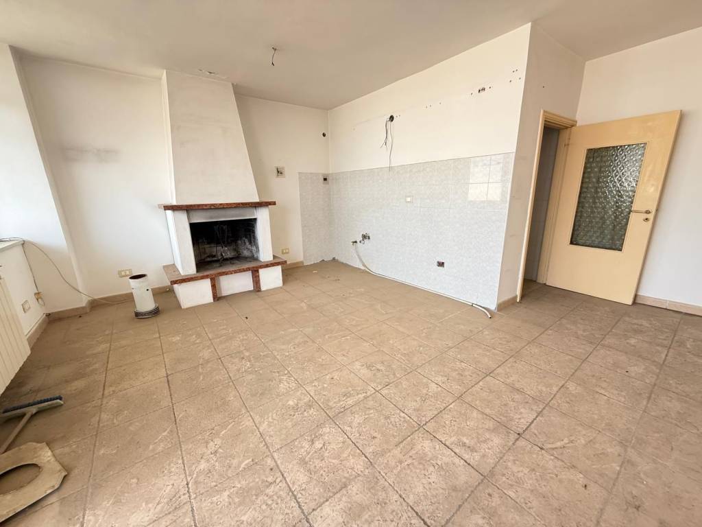 Attico / mansarda a Caserta in Via Vincenzo Altamura, 2 - Foto 2