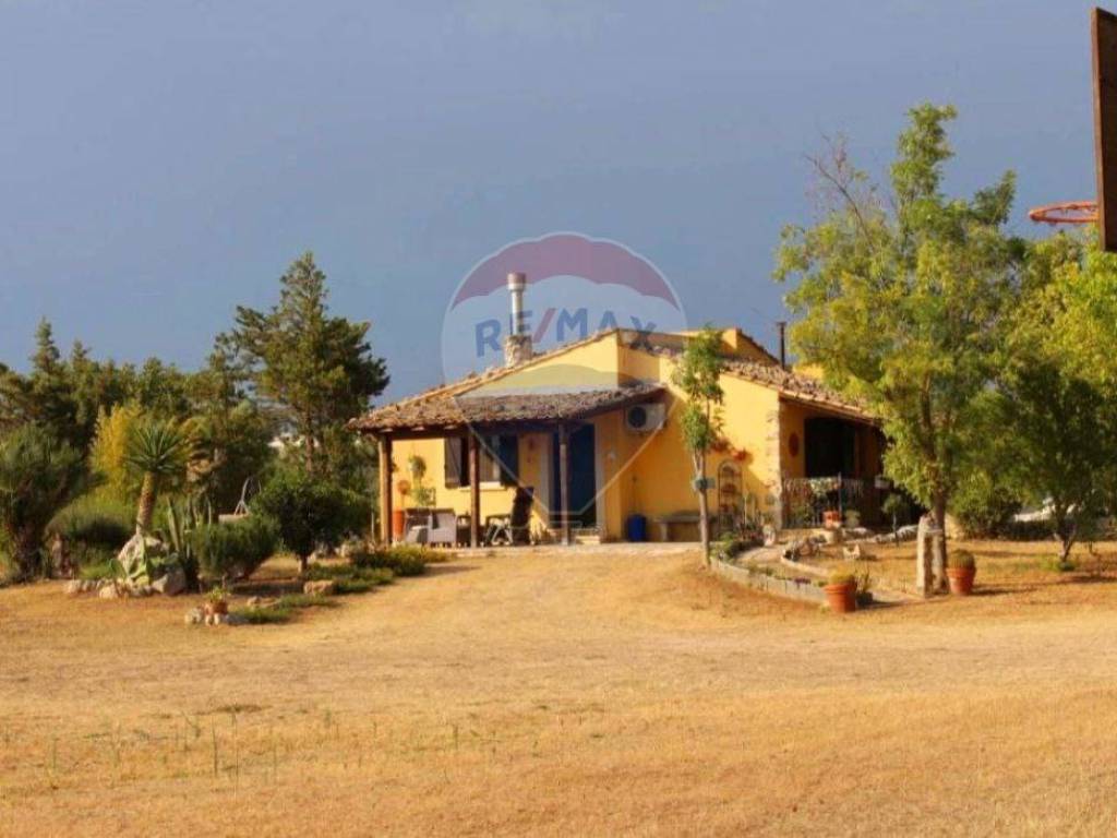 Villa a Chiaramonte gulfi in contrada cifali - Foto 3