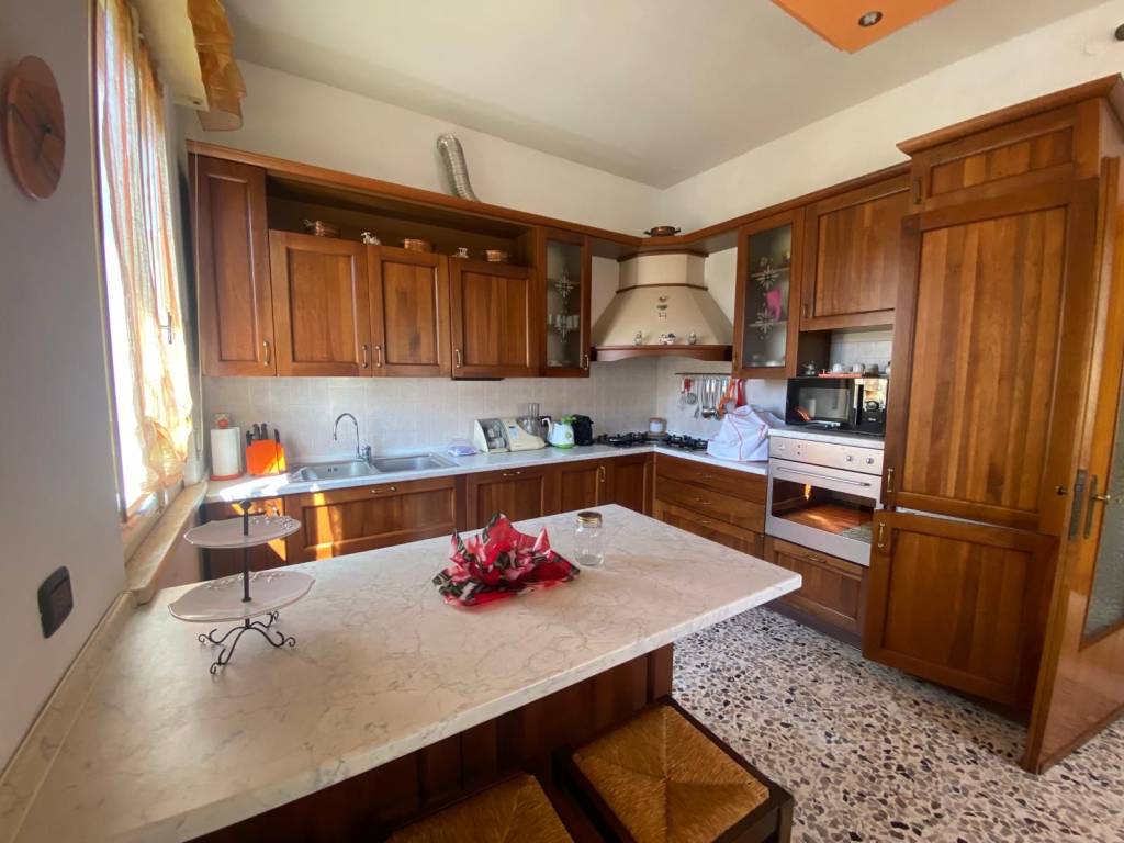 Villa a Poggio rusco - Foto 3