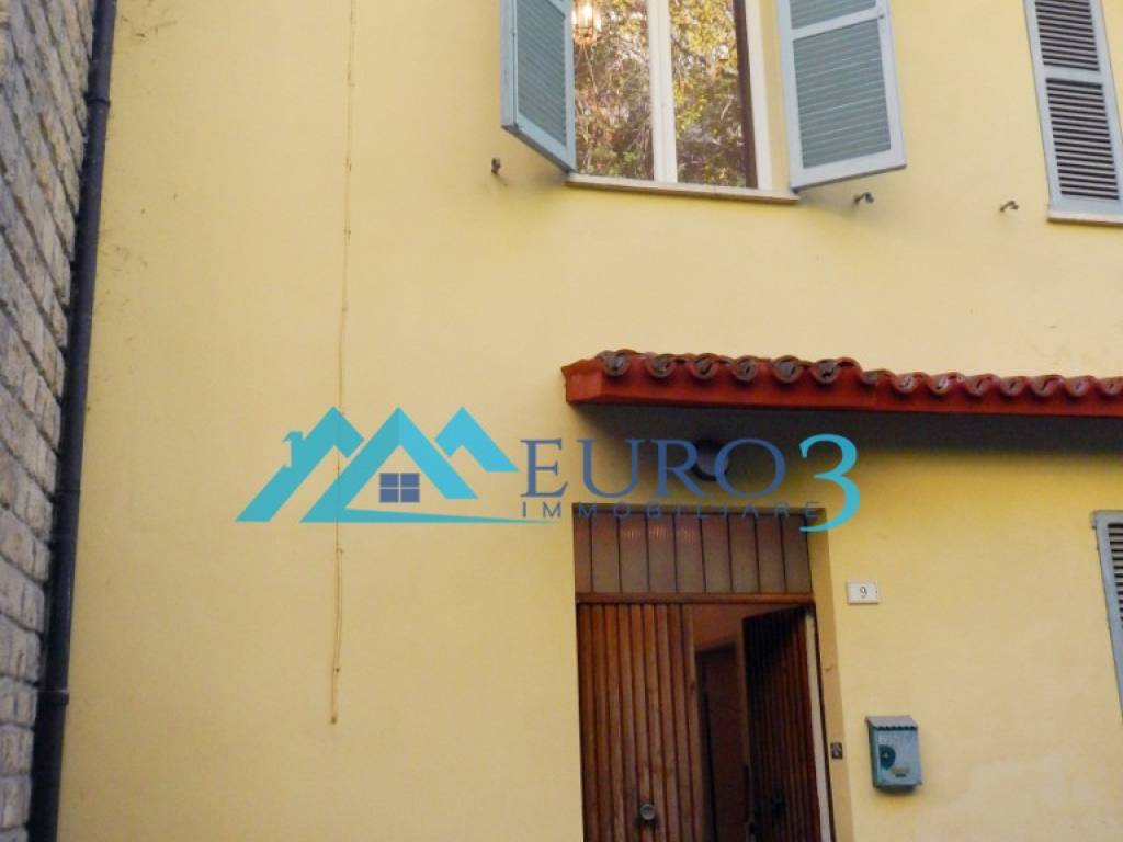 Casa indipendente a Penna san giovanni in Viale Martiri d'Ungheria - Foto 3