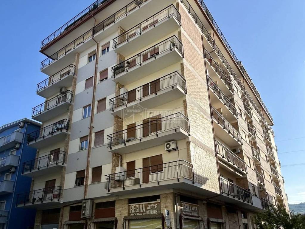 Appartamento a San benedetto del tronto in Via Orazio 11 - Foto 2
