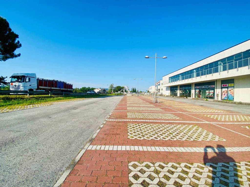 Immobile a Recanati in Via Nazionale - Foto 3
