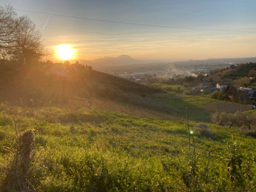 Terreno a Chieti in Strada Solferino, 158 - Foto 2