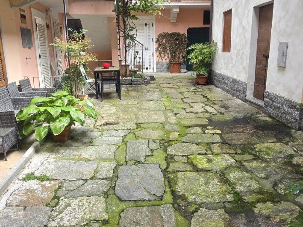Casa indipendente a Castelveccana in Via Maggiore, 13 - Foto 3