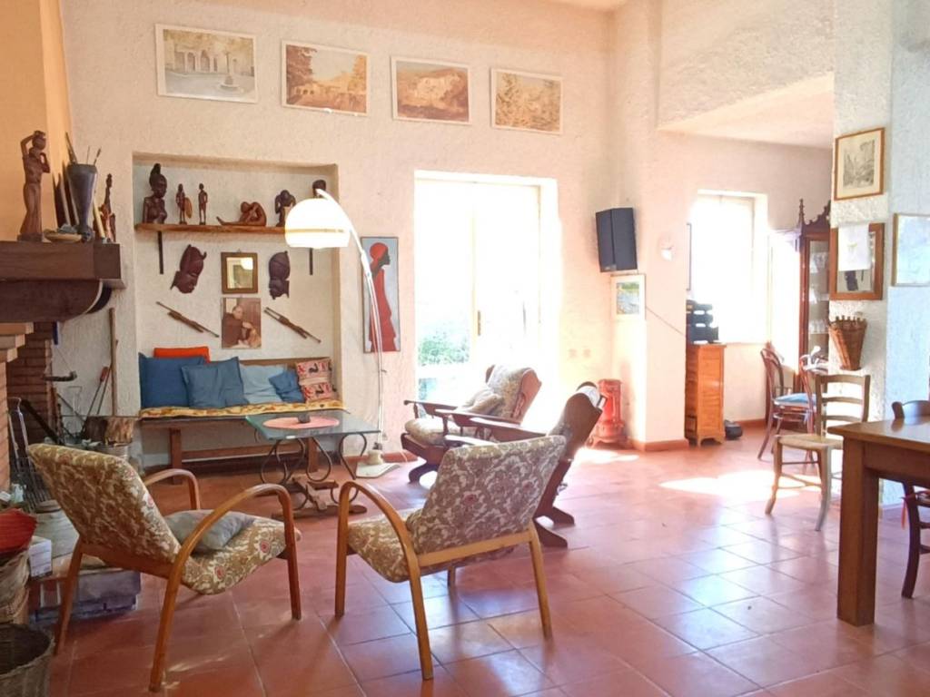 Casa indipendente a Collevecchio in Via E. Pezzi - Foto 4