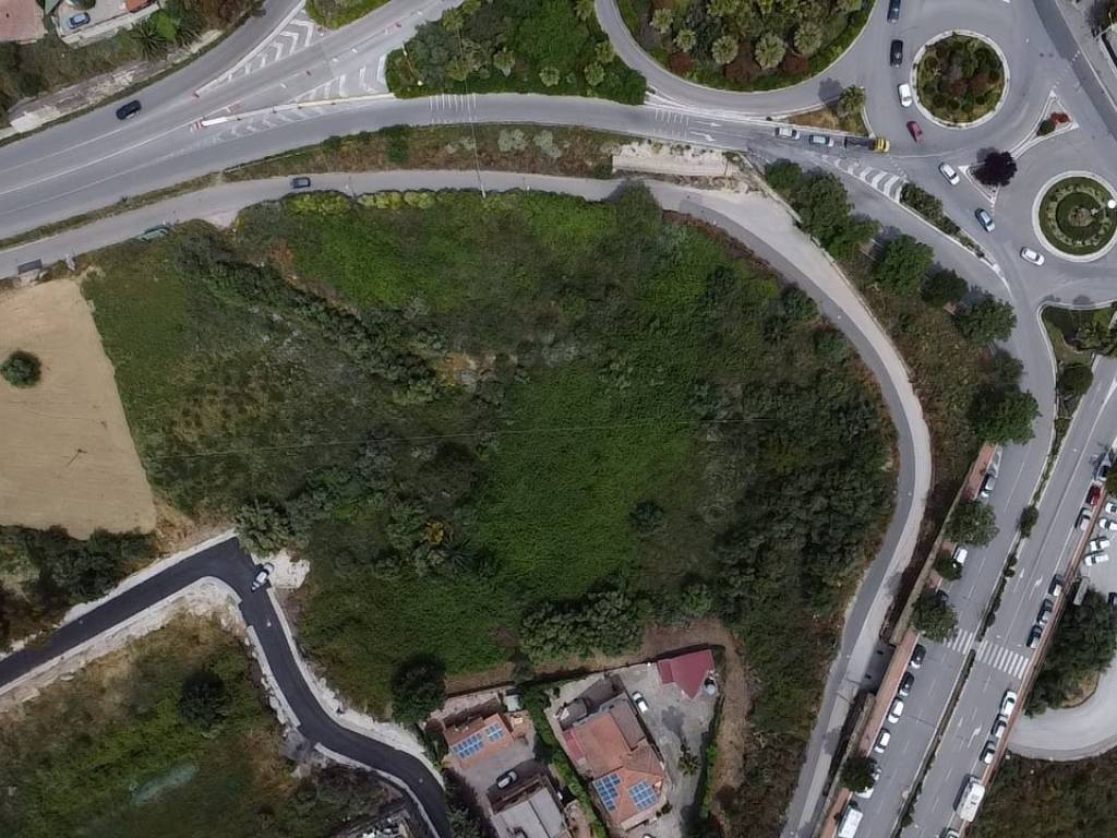 Terreno a Caltanissetta in Via Concetto Marchesi - Foto 2