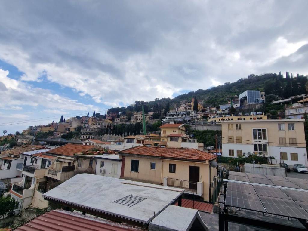 Appartamento a Taormina in VIA EUGENIO MONTALE 10 - Foto 2