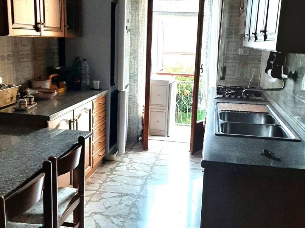 Appartamento a Formia in Via Vincenzo Bellini - Foto 5