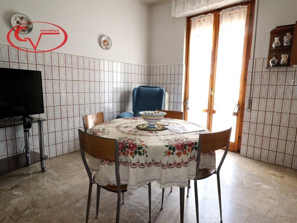 Appartamento a San giovanni valdarno in Viale Antonio Gramsci - Foto 5
