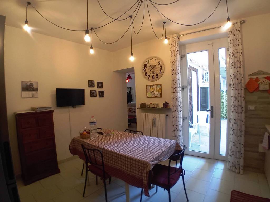 Villetta a schiera a Gambolò in Via Pietro Magenta, 34 - Foto 4