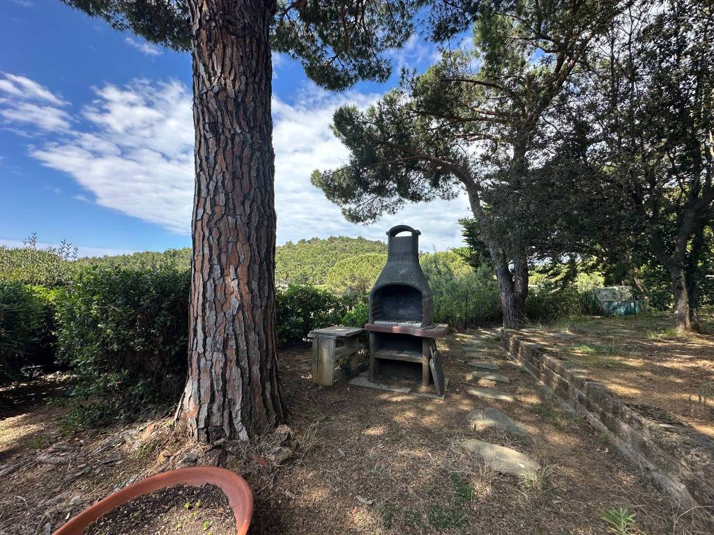 Villa a Castiglione della pescaia in Viale Piemonte - Foto 4