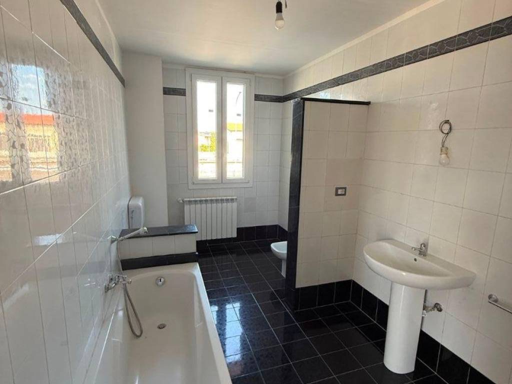 Casa indipendente a San felice sul panaro in Via Perossaro Vecchia, 521 - Foto 5
