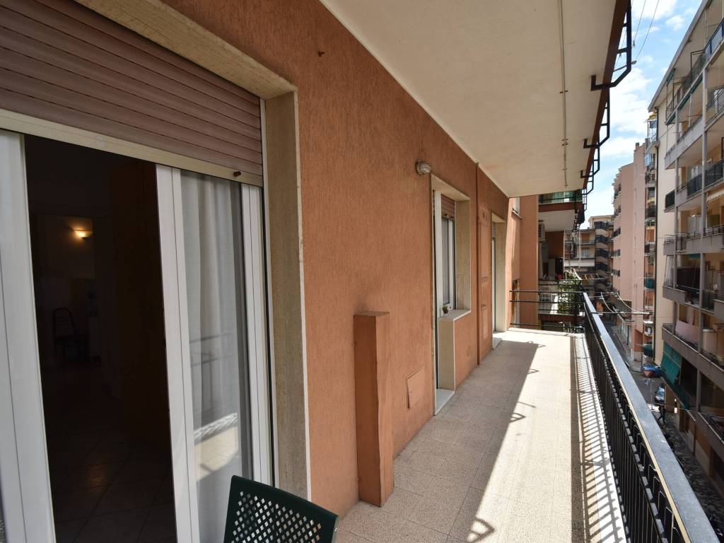Appartamento a Loano in Corso Europa - Foto 2