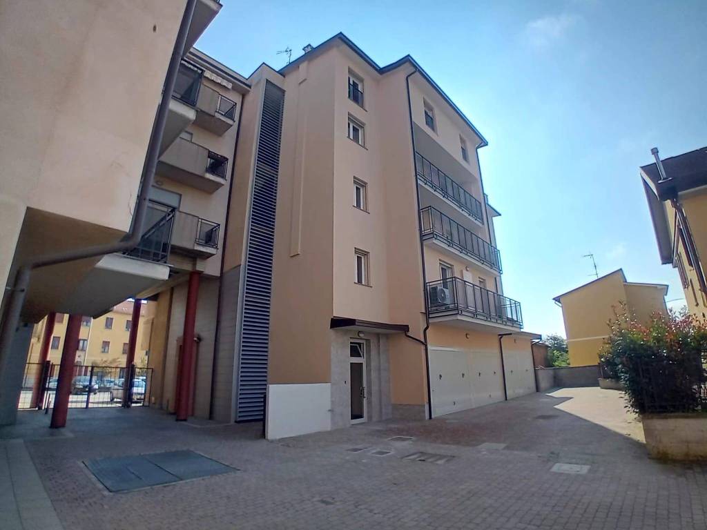 Appartamento a Vigevano in Corso Novara, 78 - Foto 2