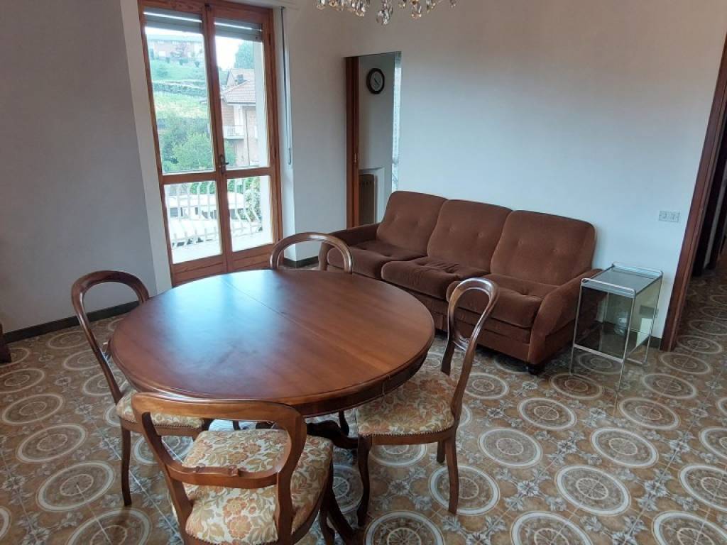 Appartamento a Monforte d'alba in Via Roddino - Foto 5