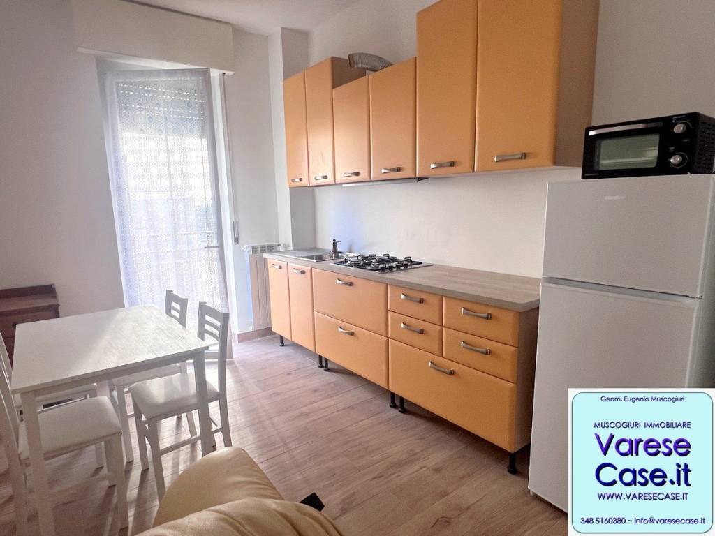 Appartamento a Locate varesino in Via Giuseppe Mazzini, 10 - Foto 2