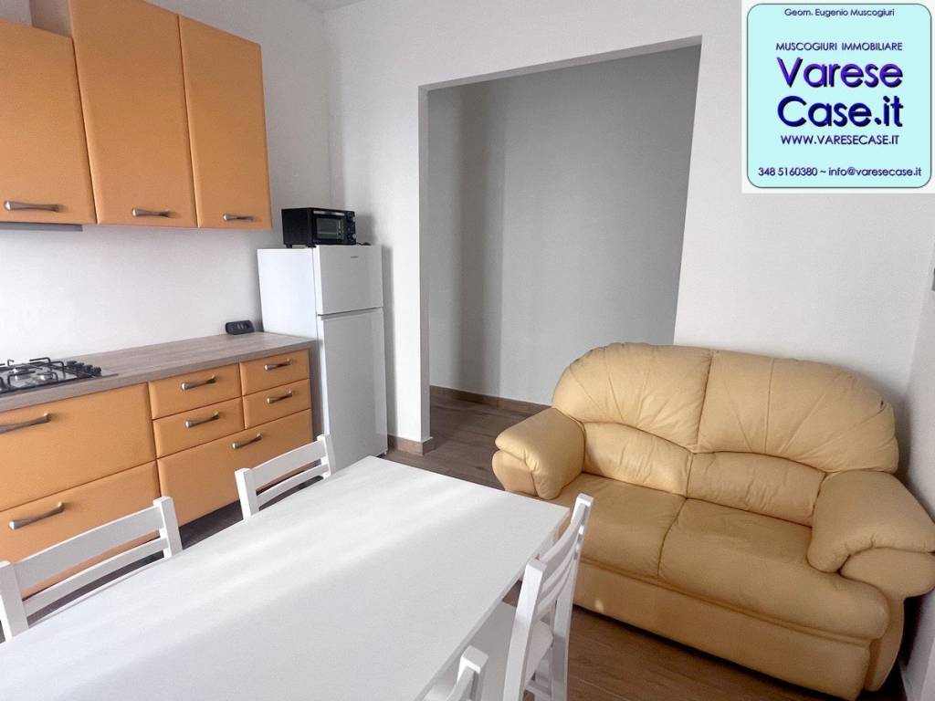 Appartamento a Locate varesino in Via Giuseppe Mazzini, 10 - Foto 4