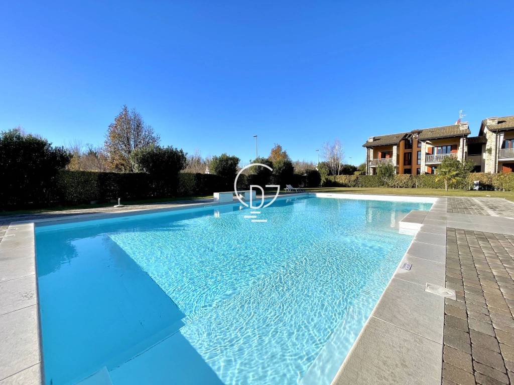 Appartamento a Desenzano del garda in Via Pratomaggiore - Foto 5