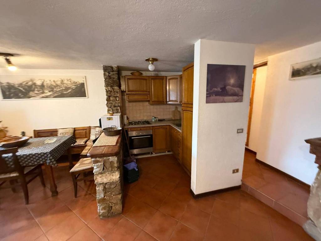 Appartamento a Courmayeur in Frazione Entreves - Foto 4