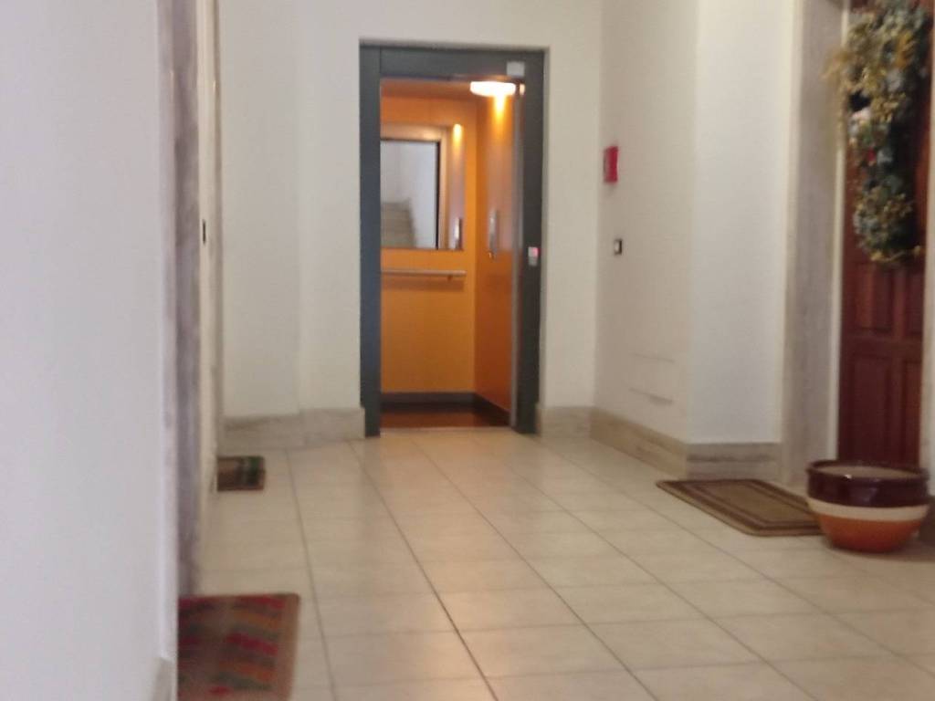 Appartamento a Caserta in Via Leonilde Iotti - Foto 4