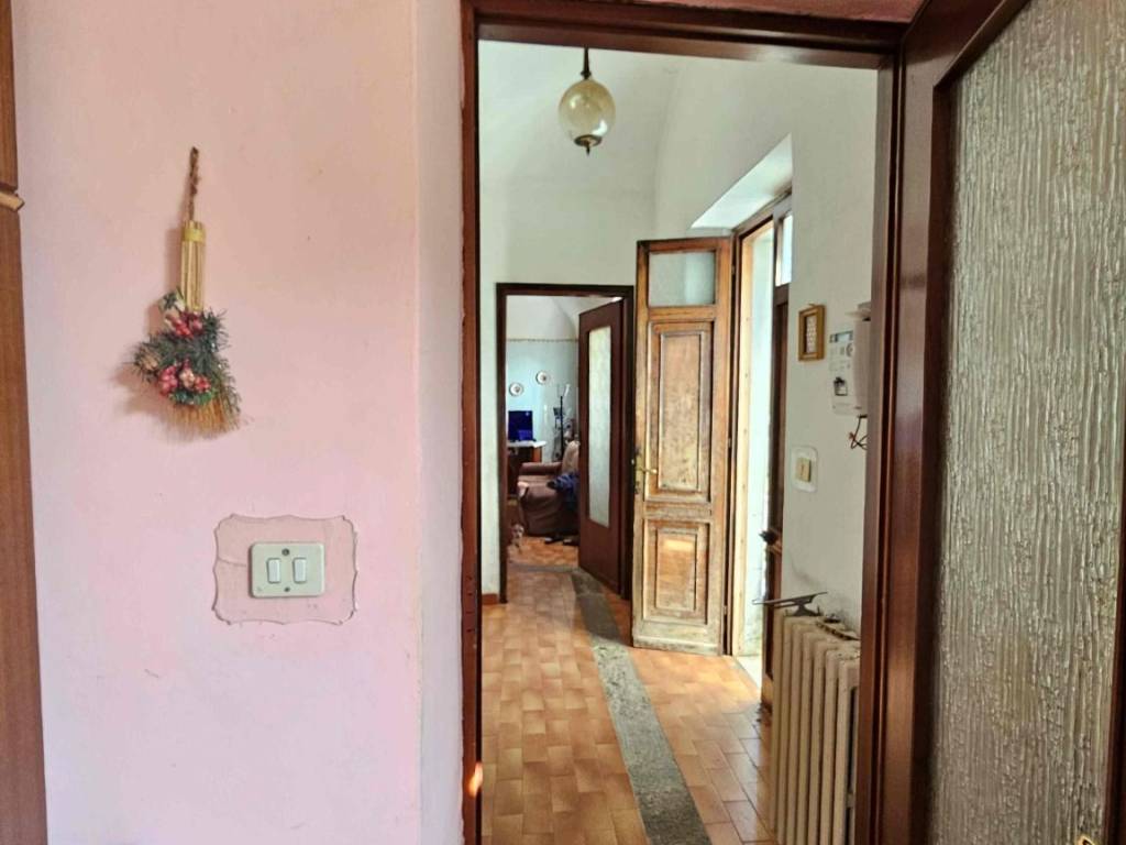 Casa indipendente a Pezzana in Via Vercelli - Foto 3