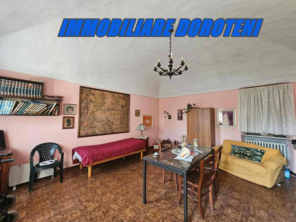 Casa indipendente a Pezzana in Via Vercelli - Foto 5