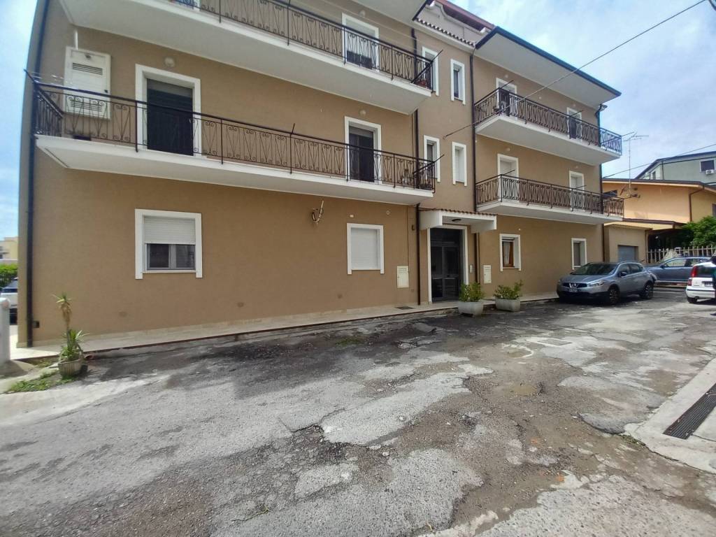 Appartamento a Catanzaro in Viale Magna Grecia - Foto 3