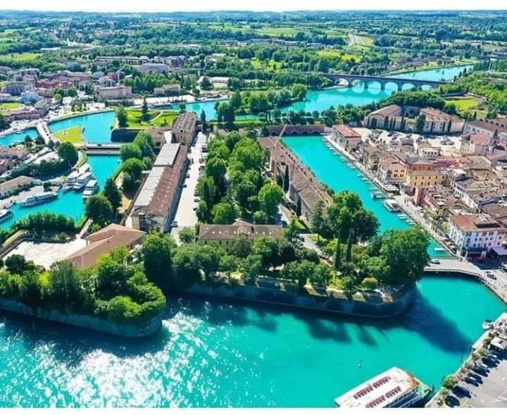 Appartamento a Peschiera del garda in Località Rondinelli - Foto 4