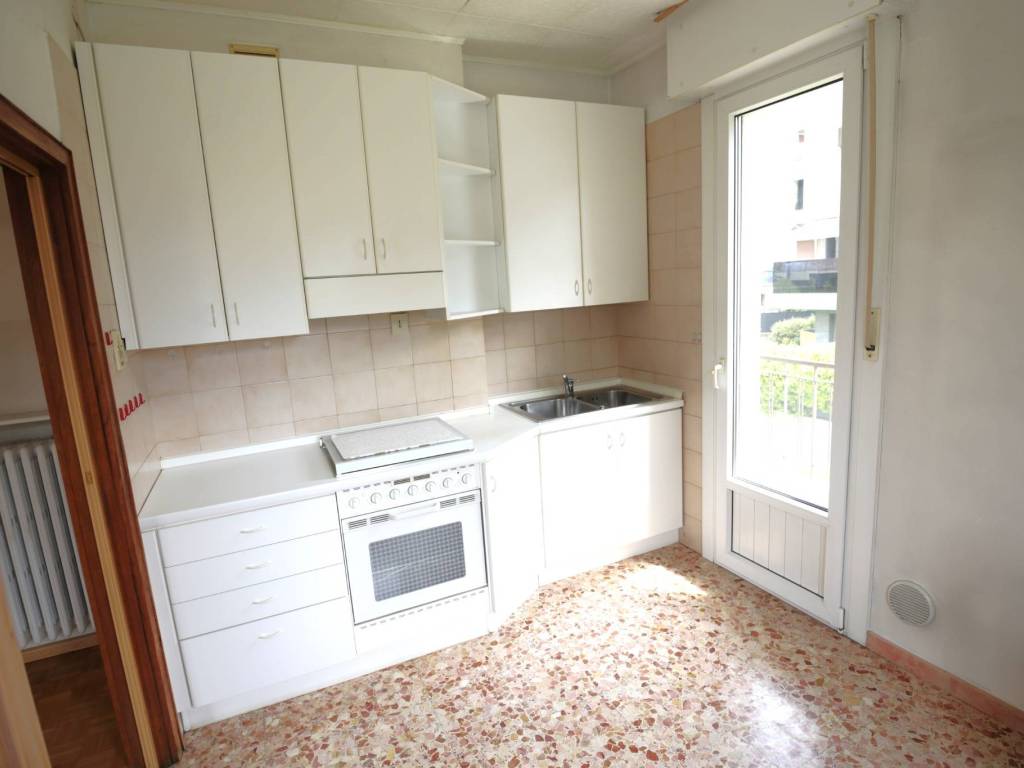 Appartamento a Trento in Via Adamello, 15 - Foto 5