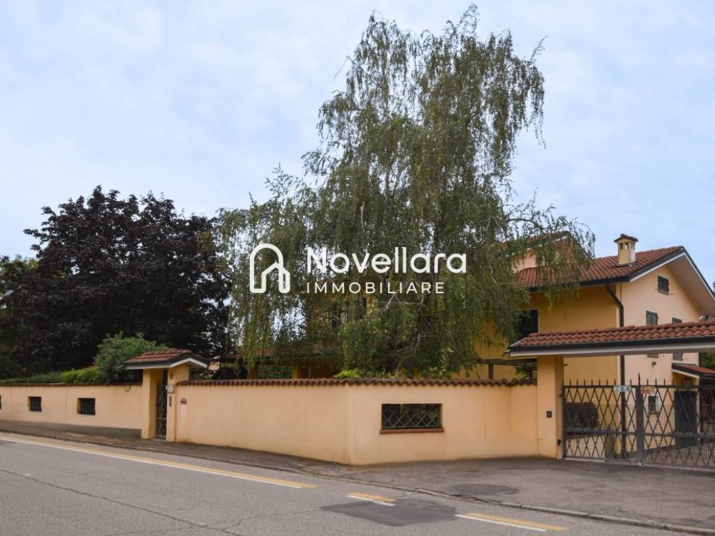 Villa a Campagnola emilia in Via Giuseppe Garibaldi, 2 - Foto 2