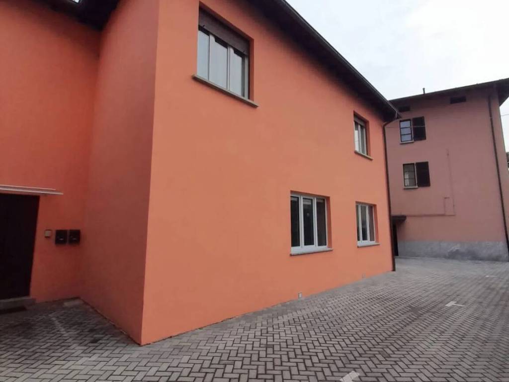 Appartamento a Dongo - Foto 2