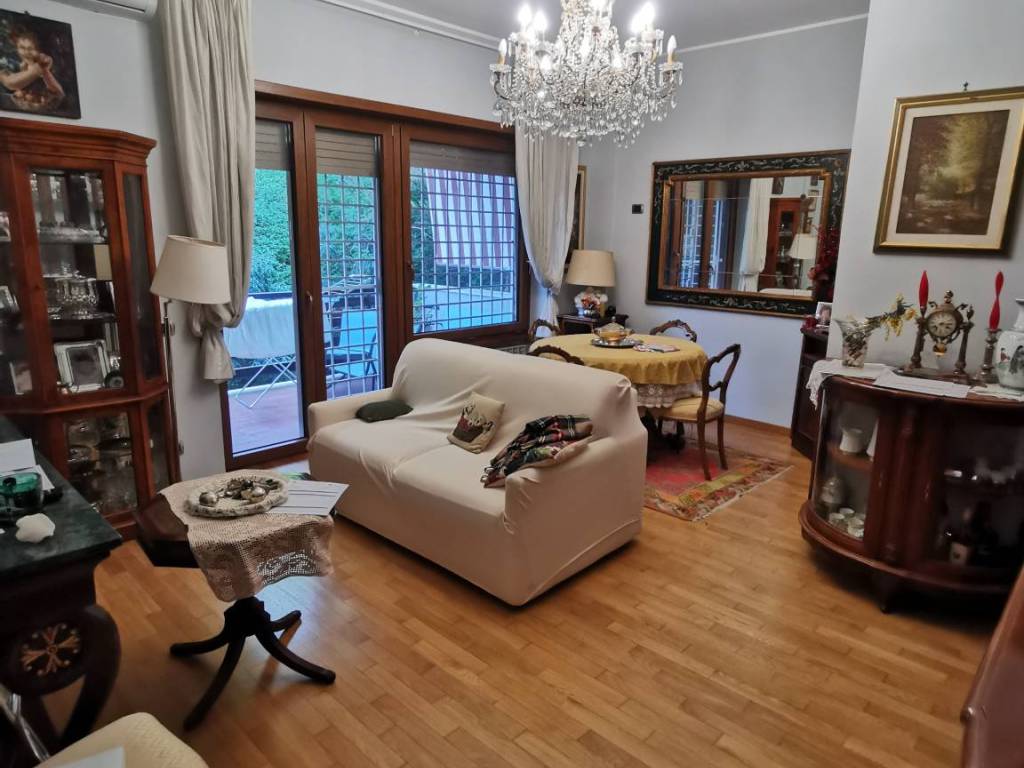 Appartamento a Roma in Via Leonardo Umile - Foto 1
