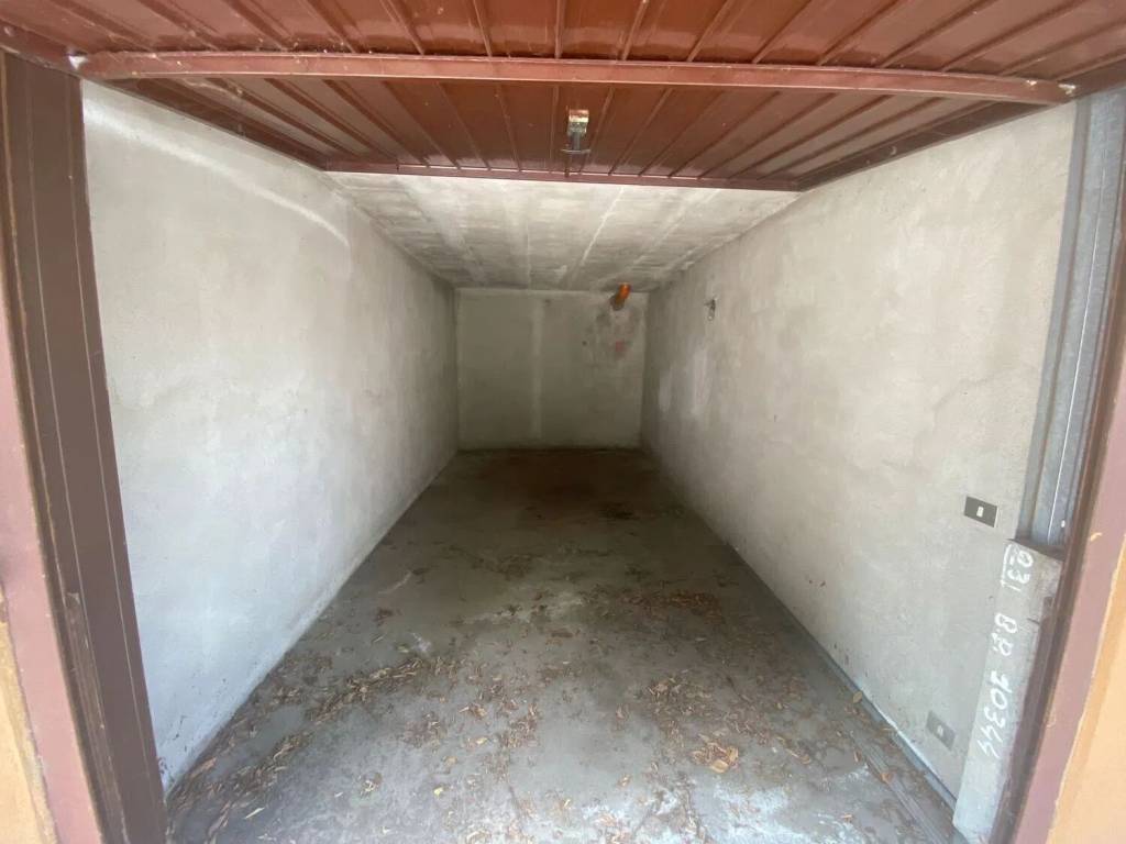 Box / garage a Rivanazzano terme in Via Giuseppe Mazzini S.N.C. - Foto 2