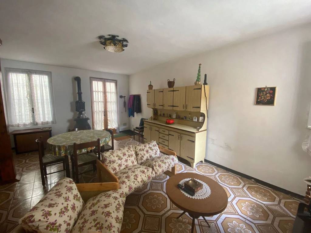 Villa a Val di nizza in Frazione Monte S.N.C. - Foto 4