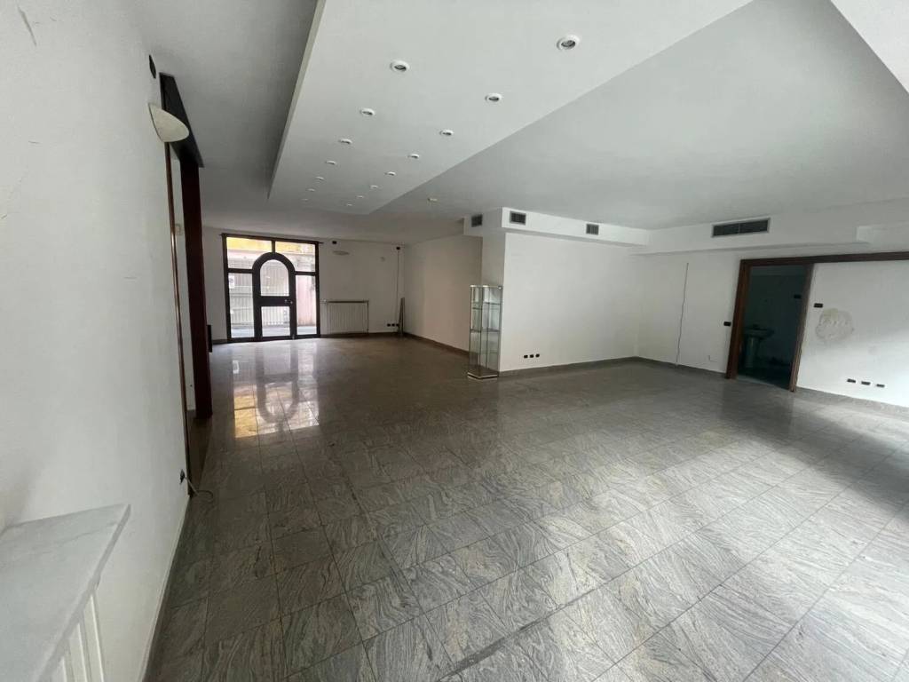 Immobile a Voghera in Via Emilia S.N.C. - Foto 2