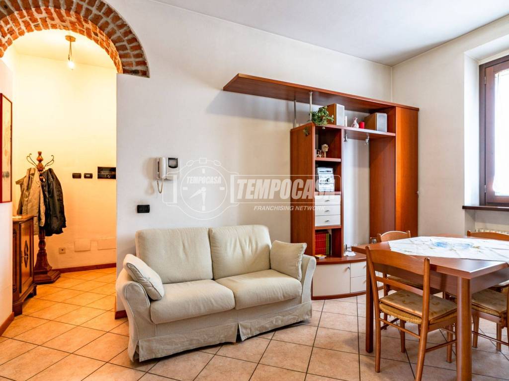 Appartamento a Caronno pertusella in Corso Italia - Foto 3