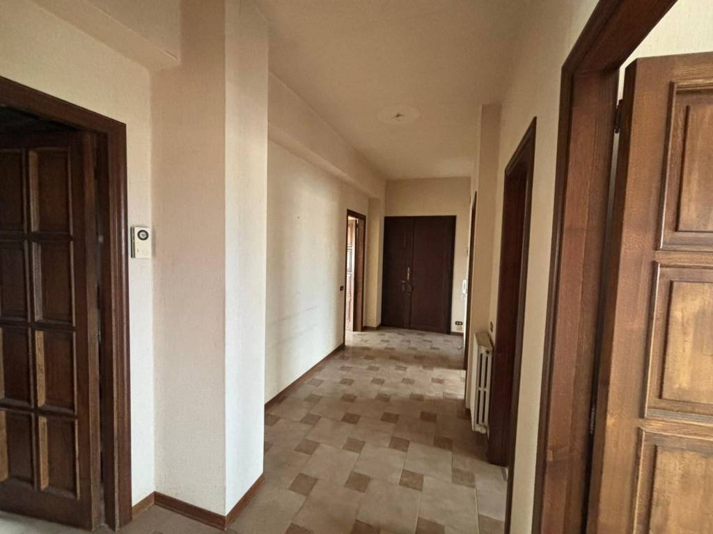 Appartamento a Lamezia terme in Via Giorgio La Pira - Foto 4