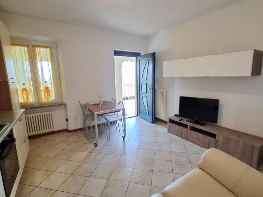 Appartamento a Binago in Via Roma - Foto 4
