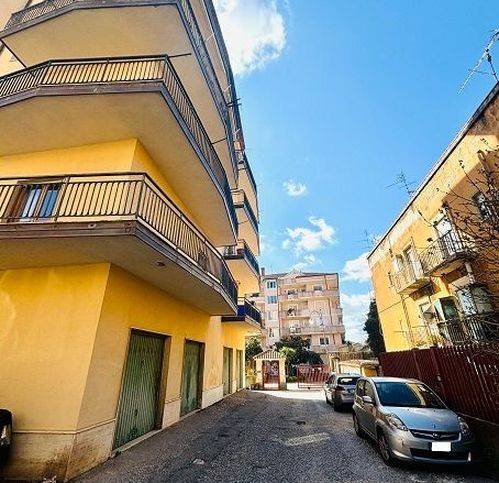 Appartamento a Vibo valentia in Via Giuseppe Verdi 45 - Foto 2