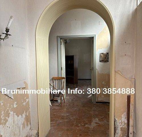 Villa a Vibo valentia in Via Xxv Aprile 28 - Foto 4