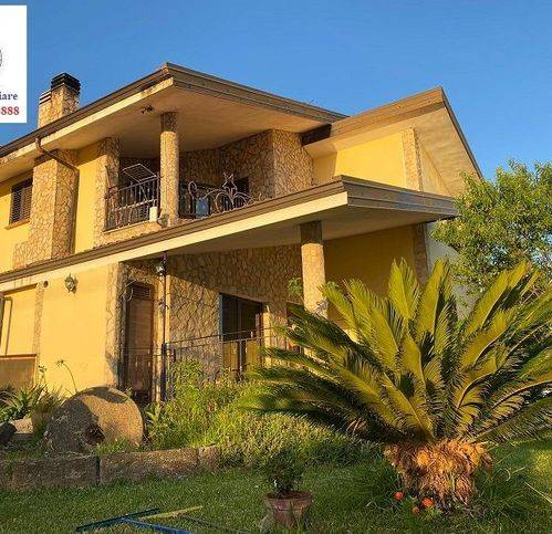 Villa a Vibo valentia in Via Provinciale 5 - Foto 4