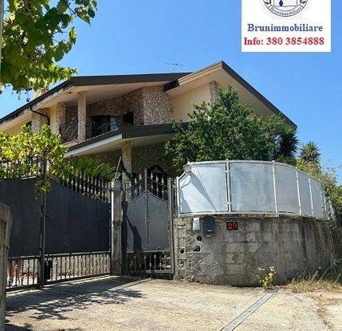 Villa a Vibo valentia in Via Provinciale 5 - Foto 5