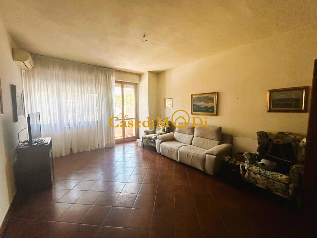 Appartamento a Livorno in Via Goito, - Foto 2