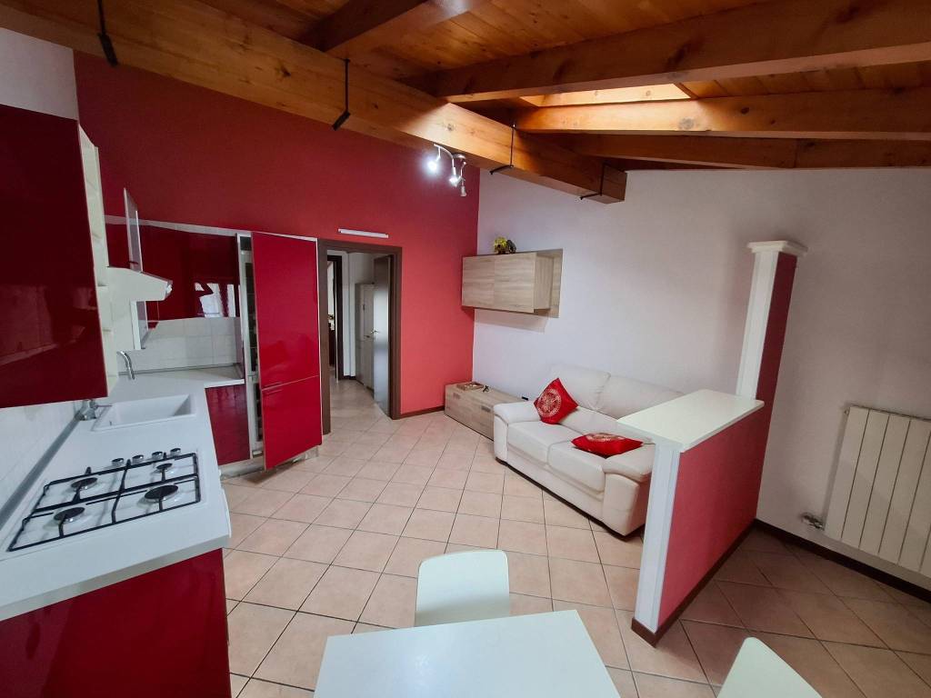 Appartamento a Locate varesino in Via Giuseppe Parini - Foto 5
