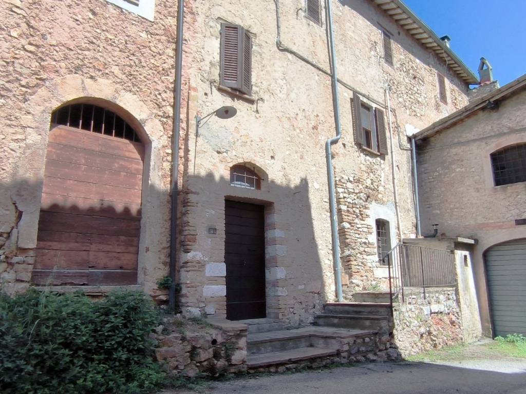 Rustico / casale a Trevi in Strada Provinciale di Trevi - Foto 2