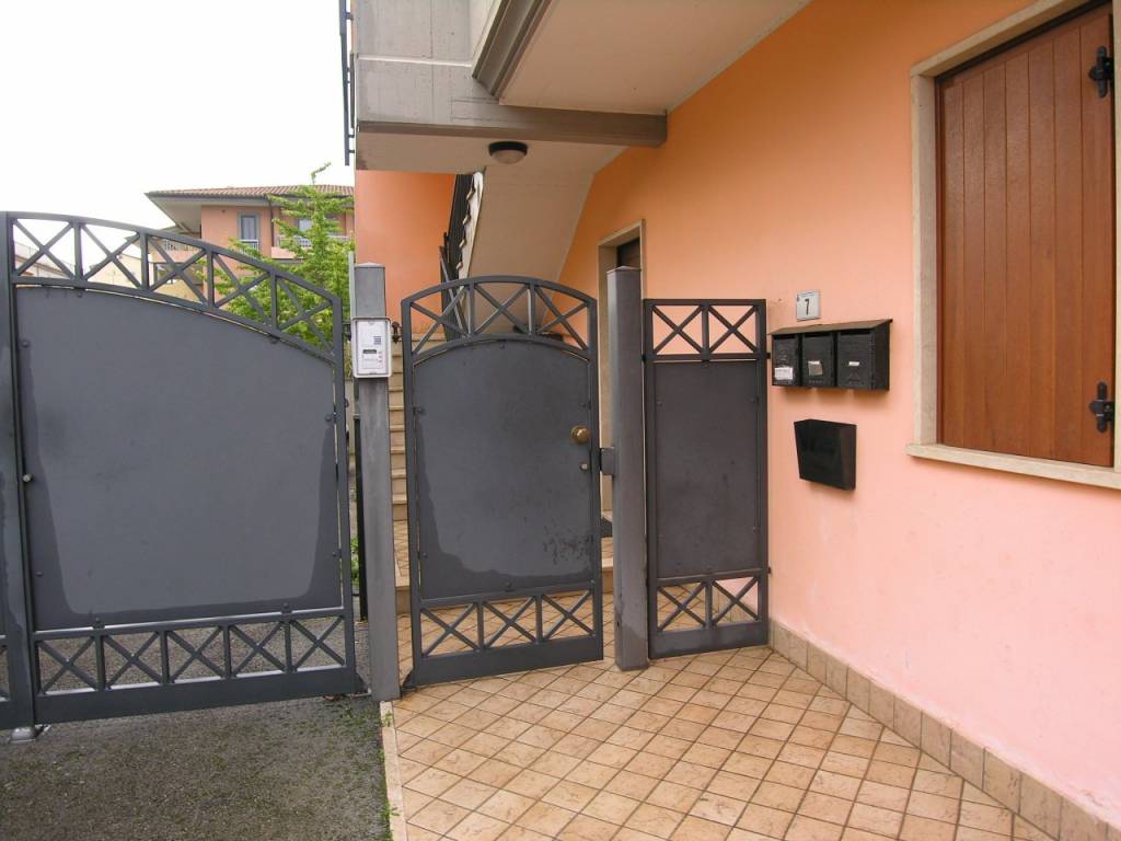 Appartamento a Aprilia in Via Lugano - Foto 2
