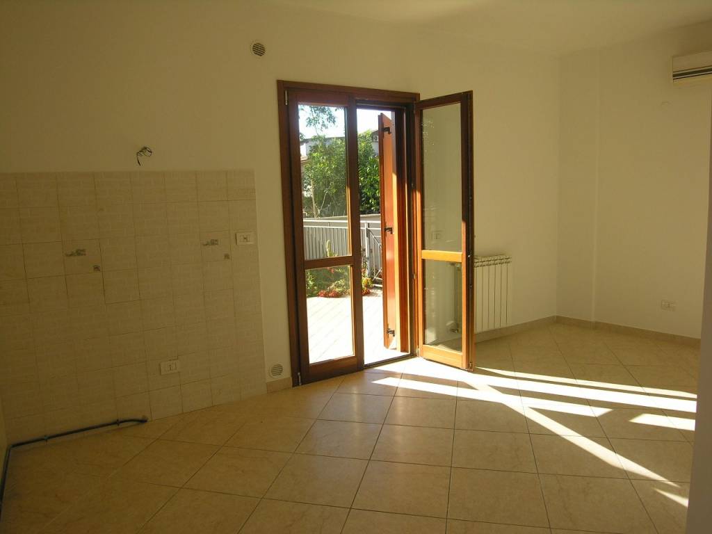 Appartamento a Aprilia in Via Lugano - Foto 5